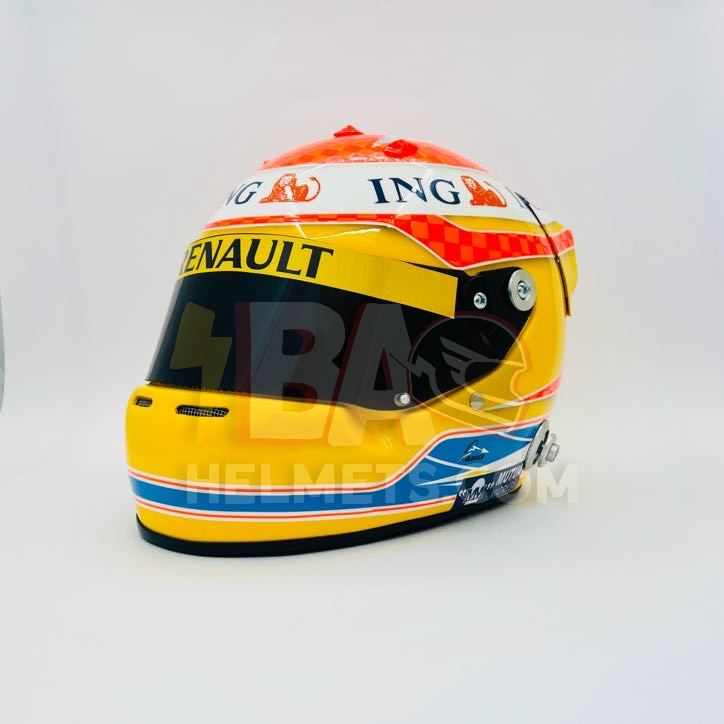 Fernando Alonso 2009 F1 Helmet